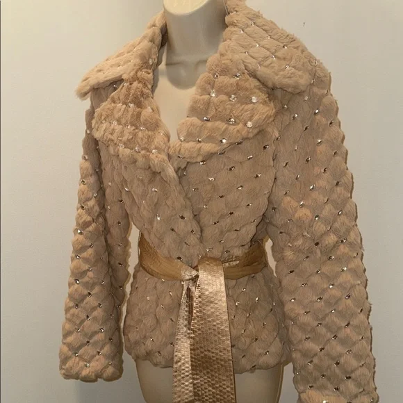RARE! Gorgeous Vintage Genuine Fur & Rhinestone Coat - Picture 1 of 6
